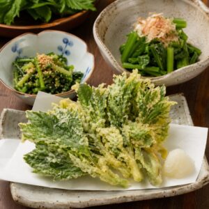 静岡県の沼津・伊豆半島のご当地グルメの「明日葉料理」の画像です。